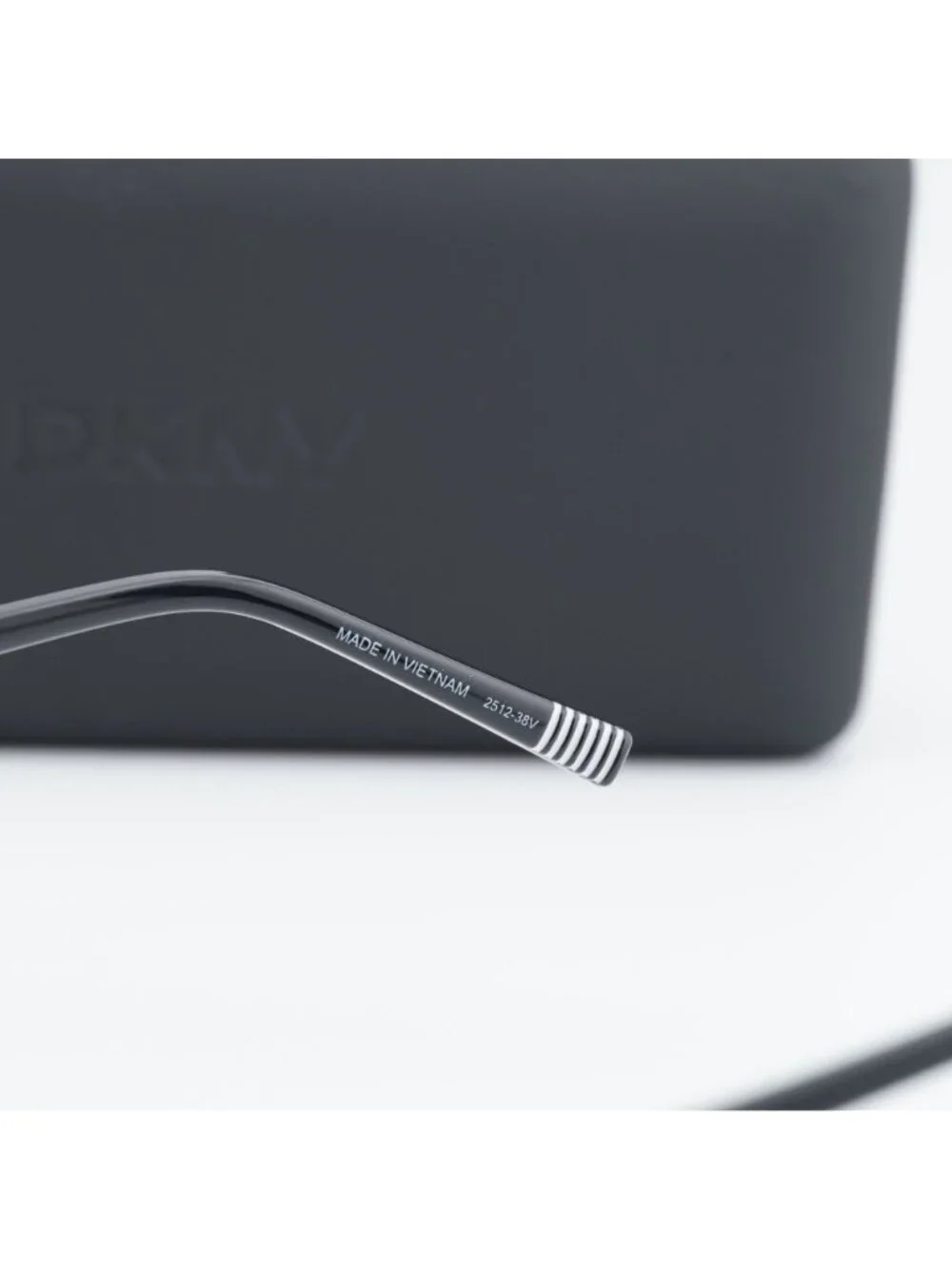 Dkny model dk5088